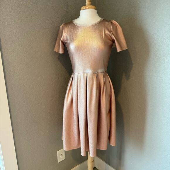 LuLaRoe Dresses & Skirts - LuLaRoe Shimmering Rose Gold Pink Mini Dress